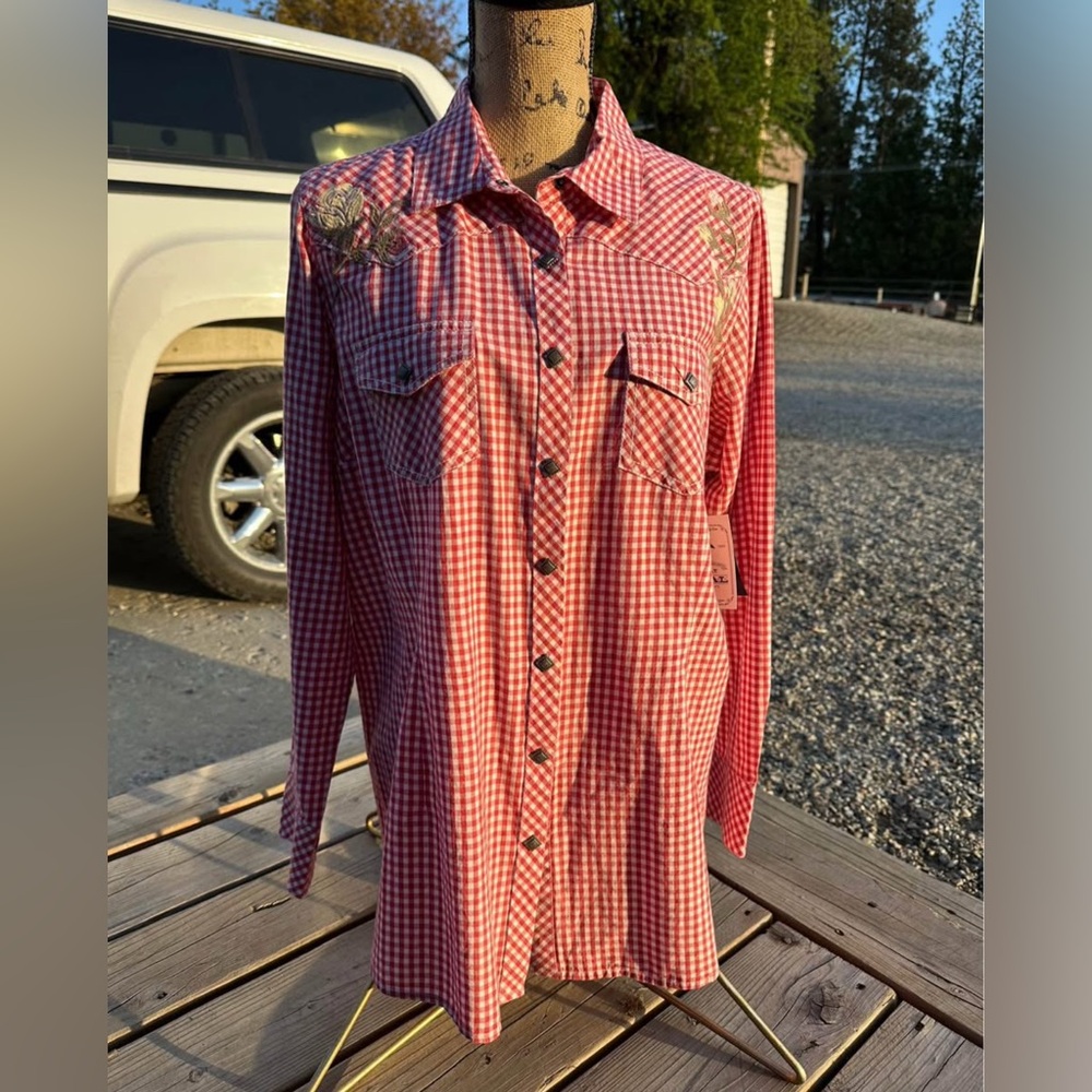 NEW Ladies 1X Ariat Real Western Shirt